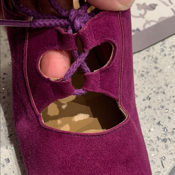 Vintage 1960's Mod Style Square Toe Mary Janes in Purple Suede by QualiCraft - Picture 9 of 15